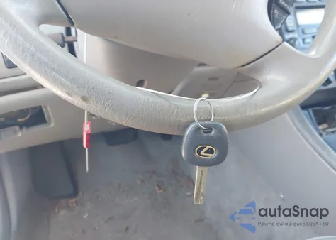 2004 Toyota Avalon Xl z USA, uszkodzony, nr VIN 4T1BF28B74U358523